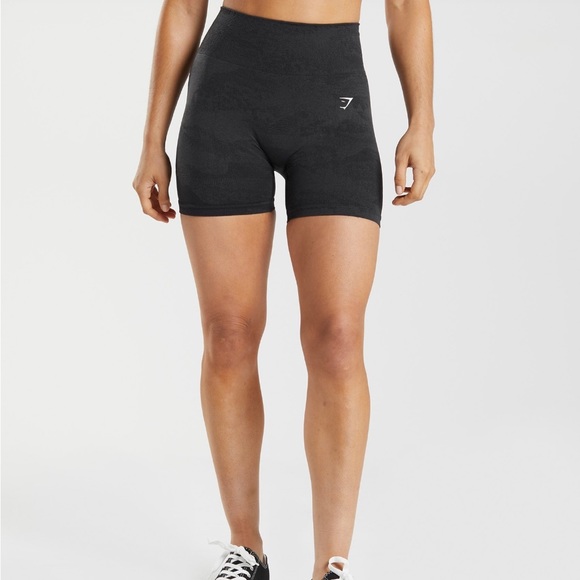 Adapt Camo Sports Bra & Bike Short Set- Barely Used - Picture 2 of 9